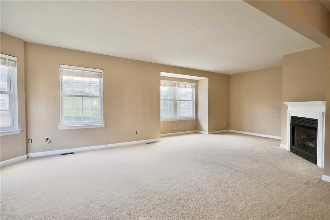 Jeannette, Pennsylvania 15644, United States, 3 Bedrooms Bedrooms, ,3 BathroomsBathrooms,Residential,Active,196379