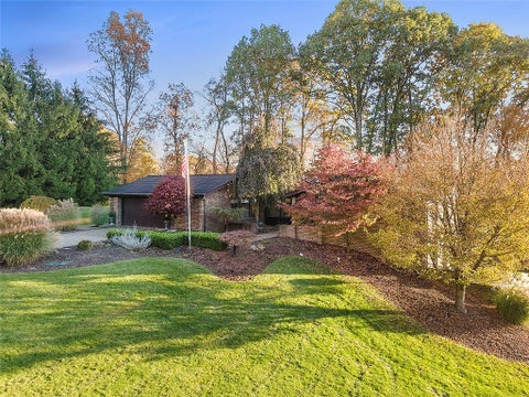Photo for 338 Carpenter Dr