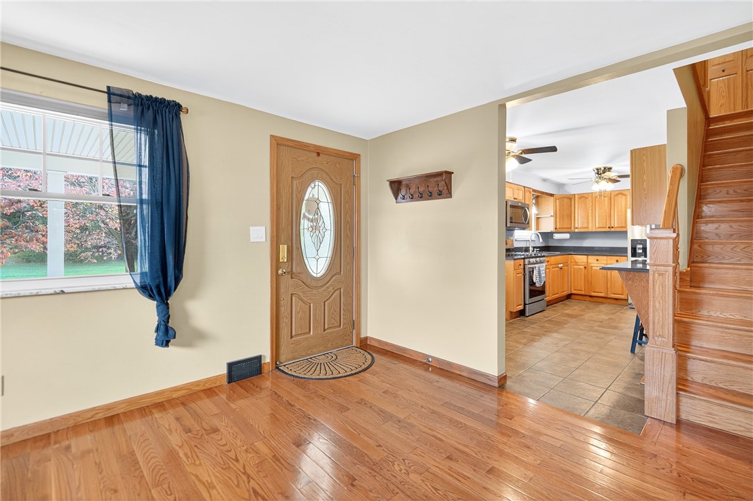 Delmont, Pennsylvania 15626, United States, 3 Bedrooms Bedrooms, ,3 BathroomsBathrooms,Residential,Contingent,224793