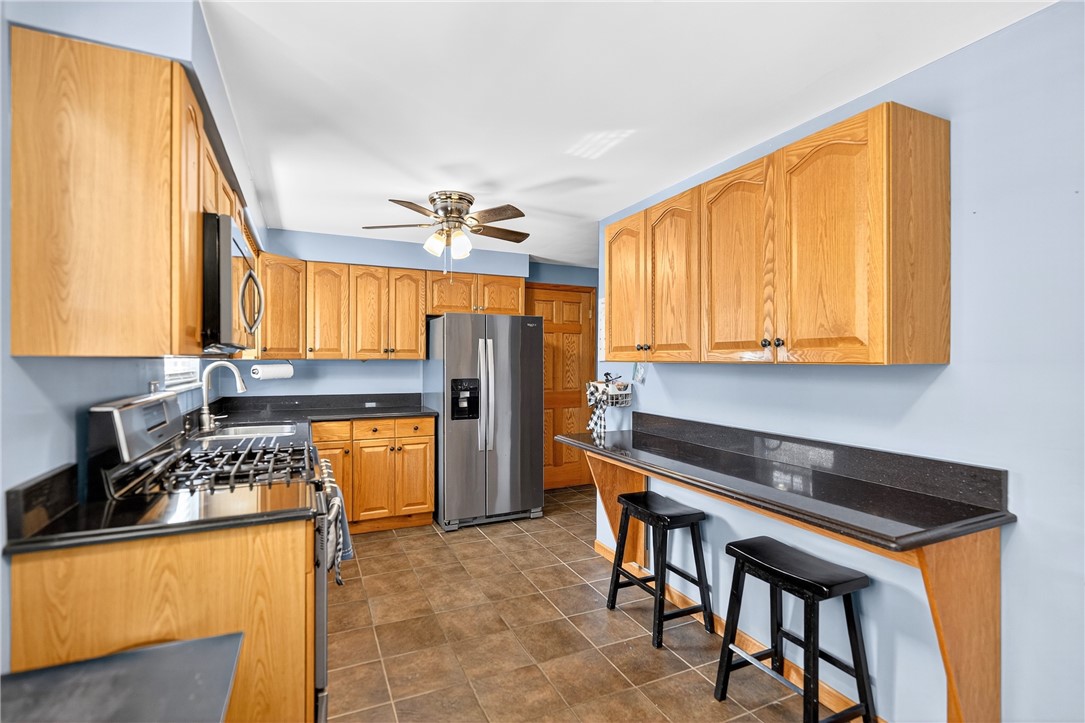 Delmont, Pennsylvania 15626, United States, 3 Bedrooms Bedrooms, ,3 BathroomsBathrooms,Residential,Contingent,224793