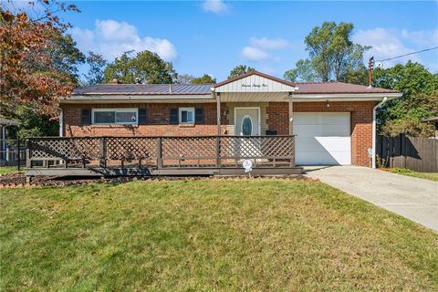 Photo of 1135 Harvard Rd, Monroeville, PA 15146 (MLS # 1725226)