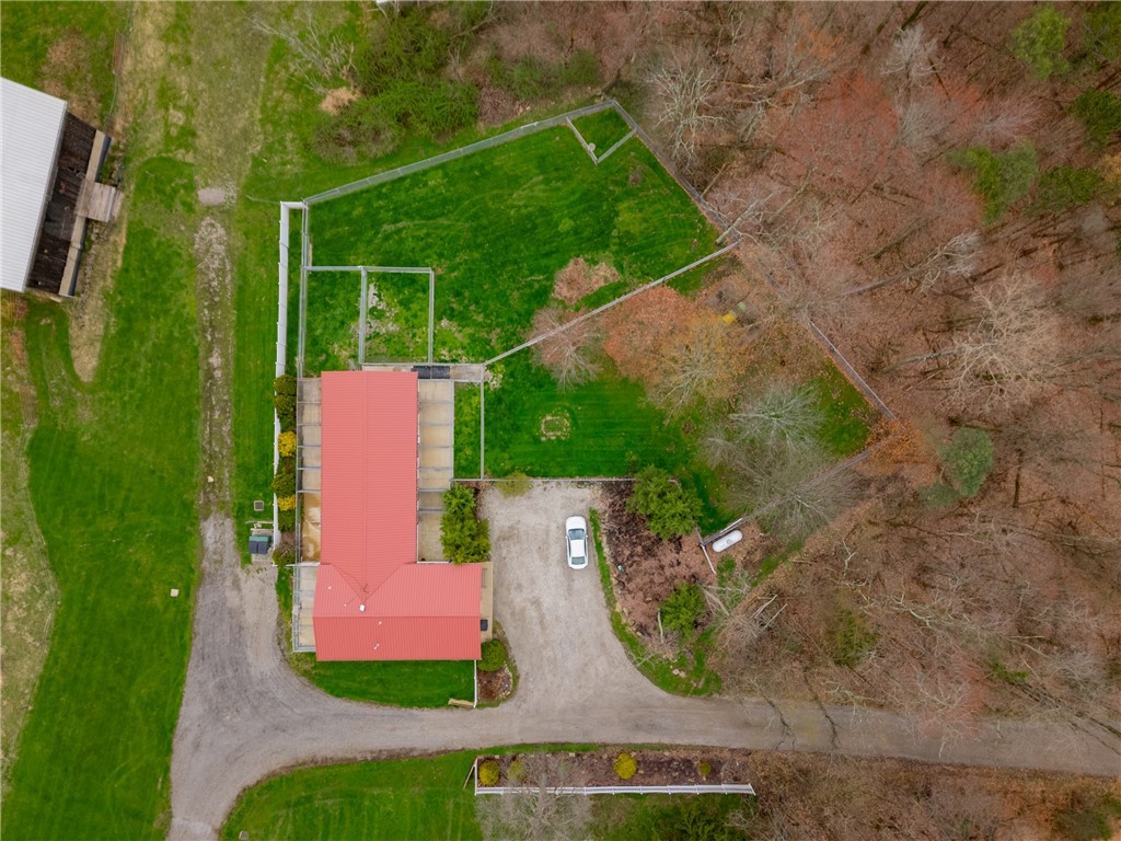 Hanover Twp - Bea, Pennsylvania 15043, United States, 5 Bedrooms Bedrooms, ,3 BathroomsBathrooms,Residential,Active,13883