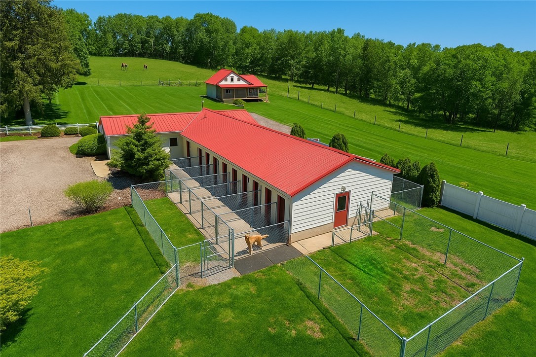 Hanover Twp - Bea, Pennsylvania 15043, United States, 5 Bedrooms Bedrooms, ,3 BathroomsBathrooms,Residential,Active,13883