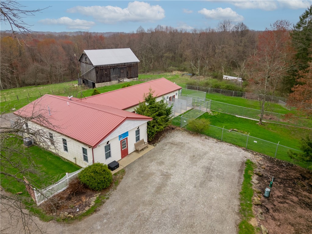 Hanover Twp - Bea, Pennsylvania 15043, United States, 5 Bedrooms Bedrooms, ,3 BathroomsBathrooms,Residential,Active,13883