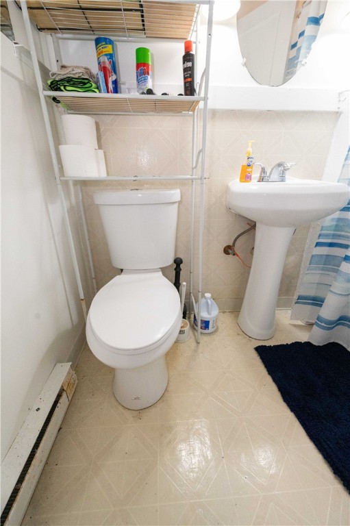 McKees Rocks, Pennsylvania 15136, United States, 2 Bedrooms Bedrooms, ,1 BathroomBathrooms,Residential,Active,224156