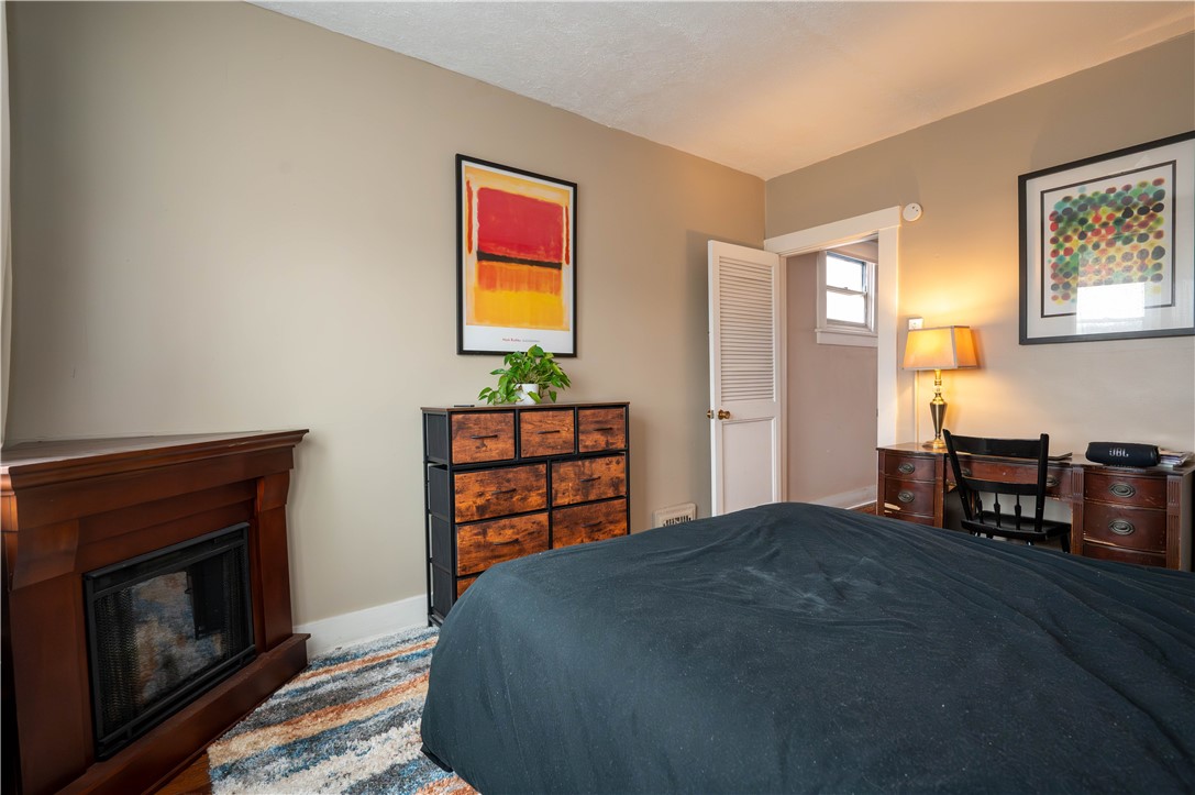 McKees Rocks, Pennsylvania 15136, United States, 2 Bedrooms Bedrooms, ,1 BathroomBathrooms,Residential,Active,224156