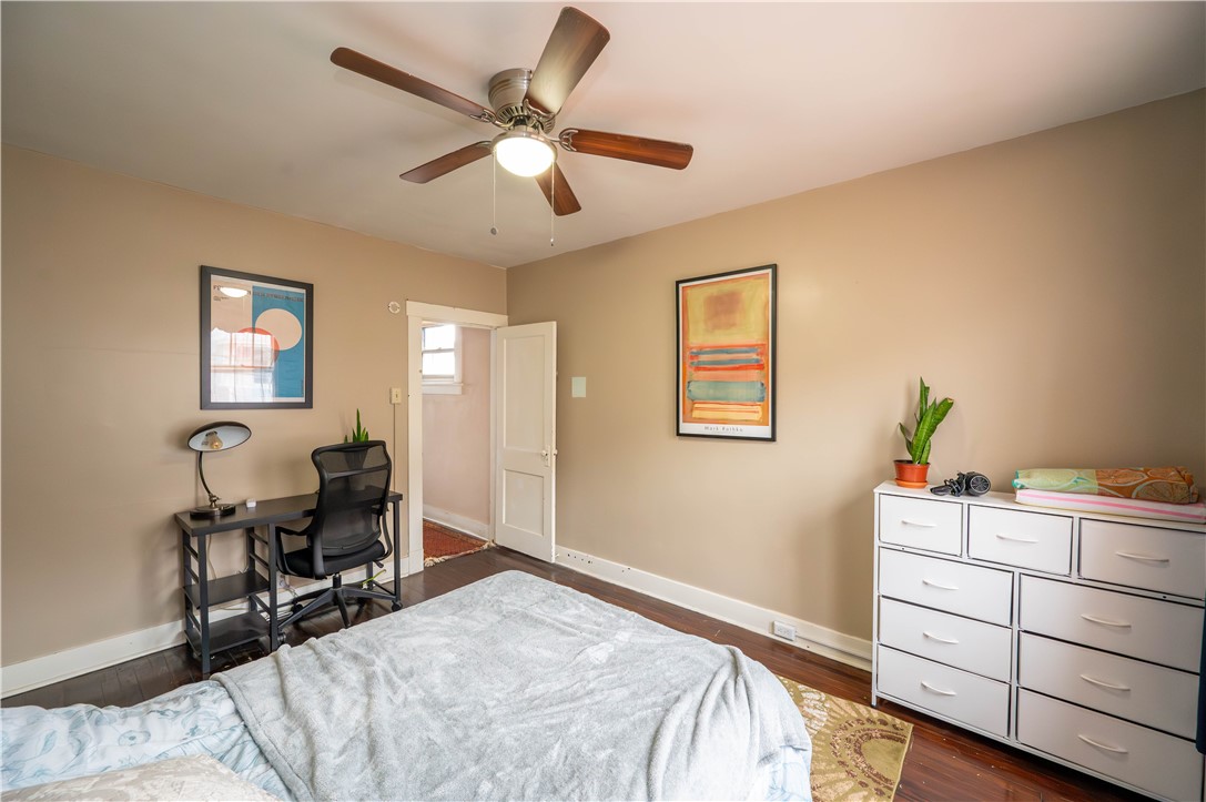 McKees Rocks, Pennsylvania 15136, United States, 2 Bedrooms Bedrooms, ,1 BathroomBathrooms,Residential,Active,224156