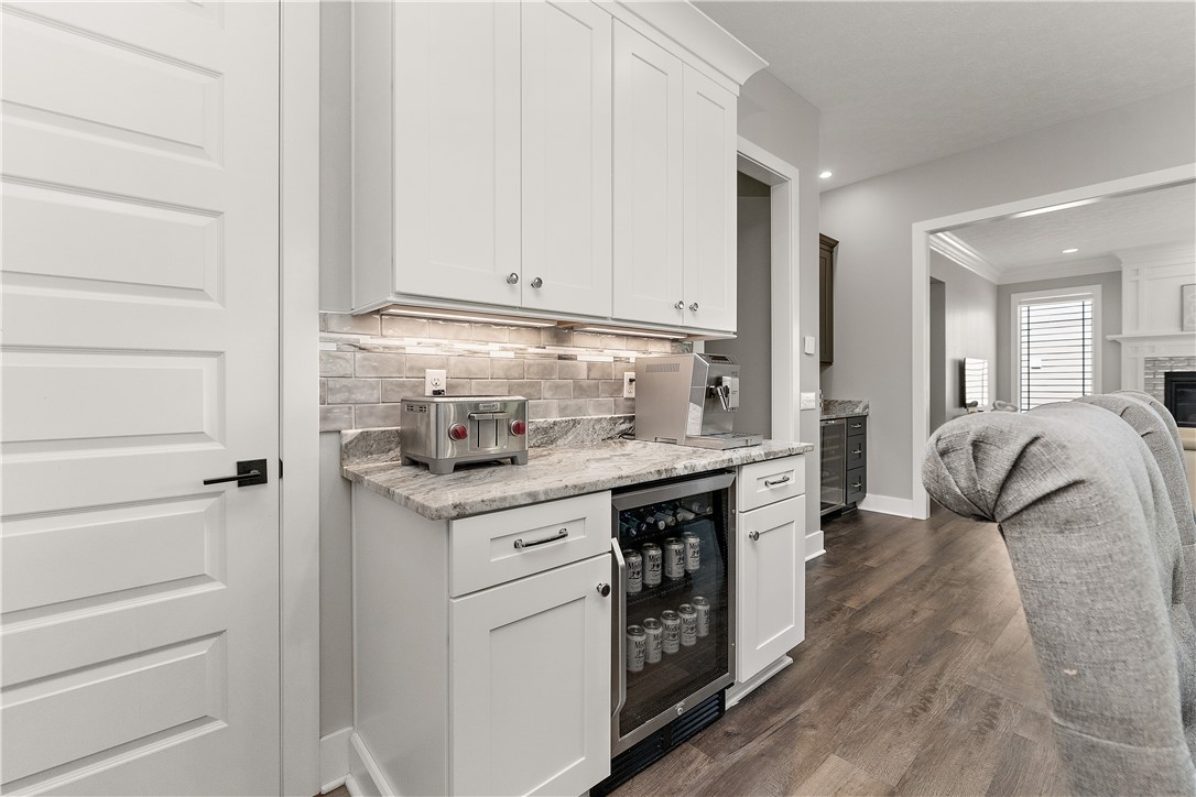 Marshall, Pennsylvania 16046, United States, 4 Bedrooms Bedrooms, ,4 BathroomsBathrooms,Residential,Active,179343