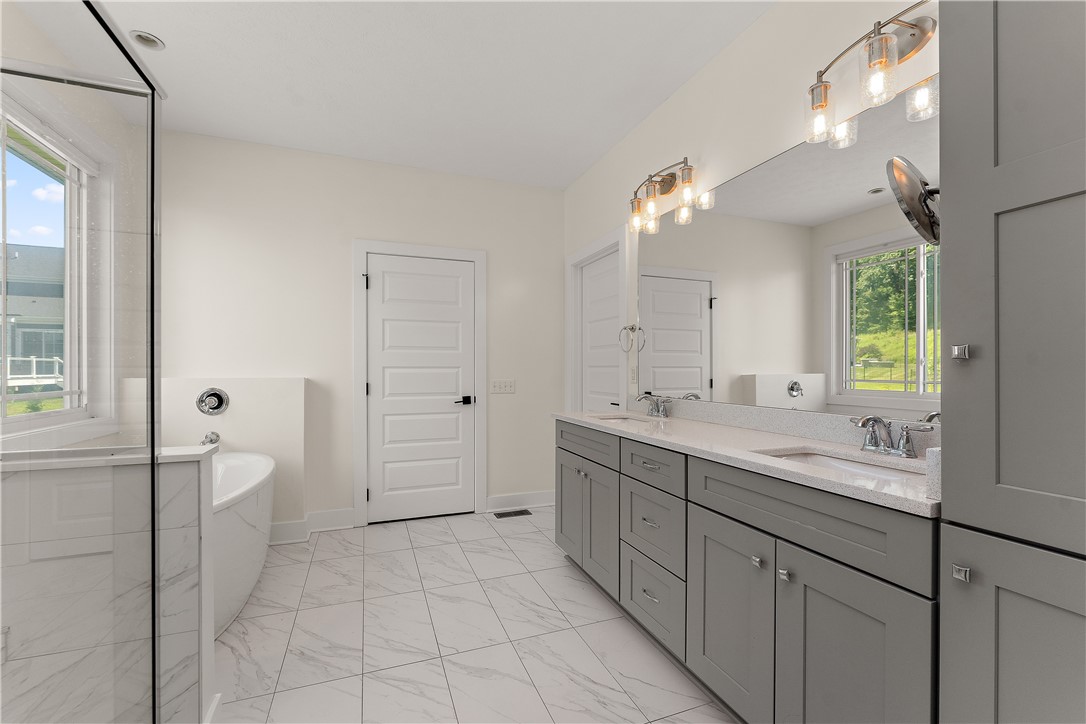 Marshall, Pennsylvania 16046, United States, 4 Bedrooms Bedrooms, ,4 BathroomsBathrooms,Residential,Active,179343