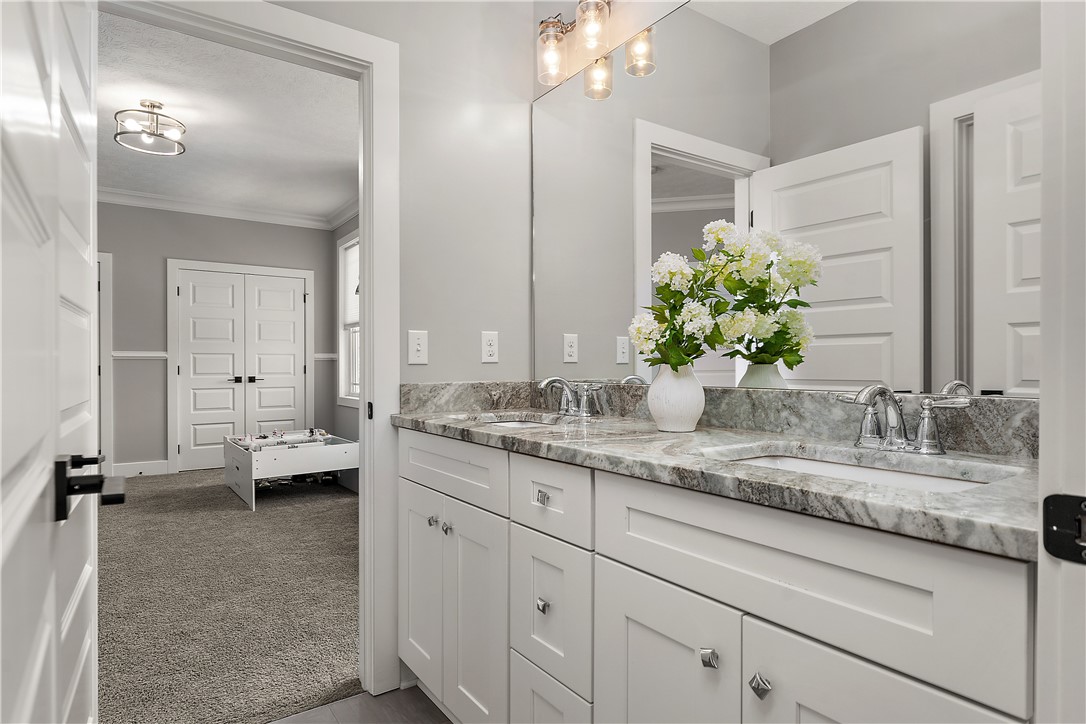 Marshall, Pennsylvania 16046, United States, 4 Bedrooms Bedrooms, ,4 BathroomsBathrooms,Residential,Active,179343