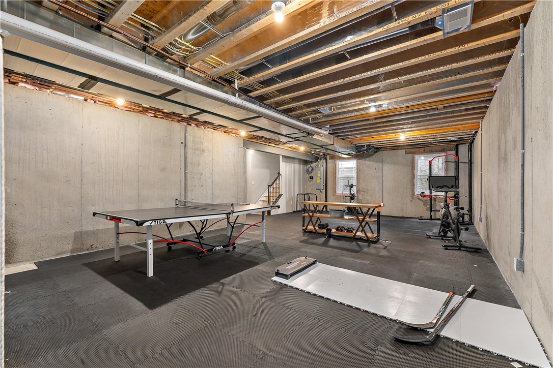 Marshall, Pennsylvania 16046, United States, 4 Bedrooms Bedrooms, ,4 BathroomsBathrooms,Residential,Active,179343