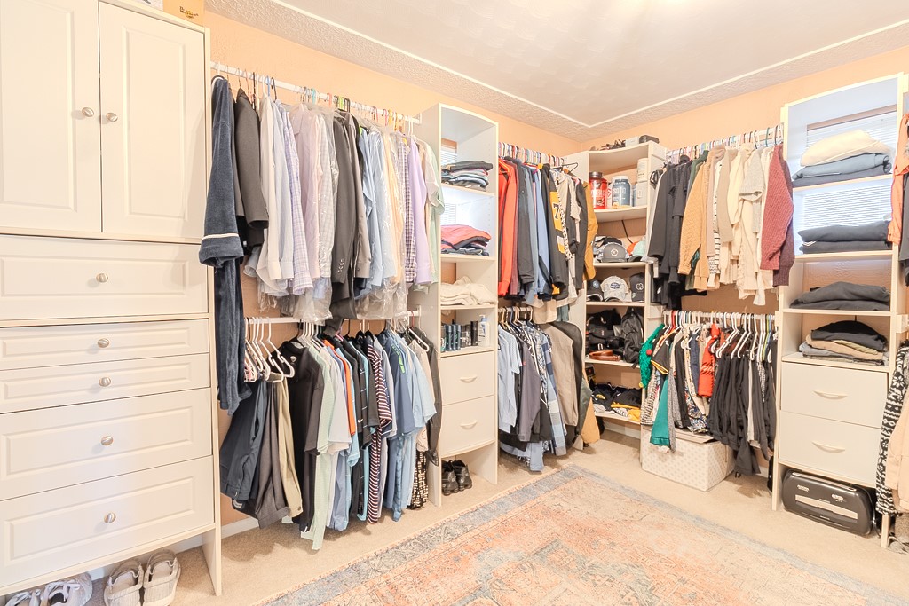 N Versailles, Pennsylvania 15137, United States, 4 Bedrooms Bedrooms, ,2 BathroomsBathrooms,Residential,Contingent,193690