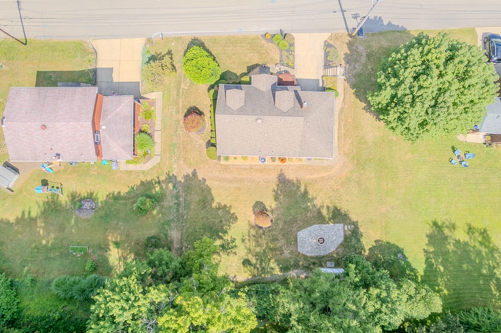 N Versailles, Pennsylvania 15137, United States, 4 Bedrooms Bedrooms, ,2 BathroomsBathrooms,Residential,Contingent,193690