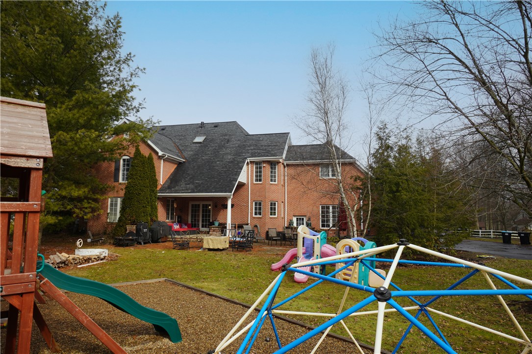 4596 Whippoorwill Dr Dr, Hermitage, Pennsylvania image 10