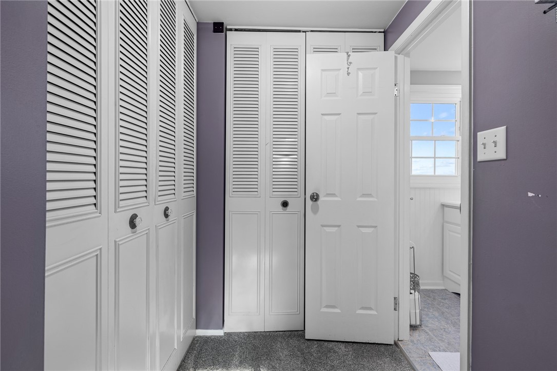 Coraopolis, Pennsylvania 15108, United States, 5 Bedrooms Bedrooms, ,3 BathroomsBathrooms,Residential,Active,232919