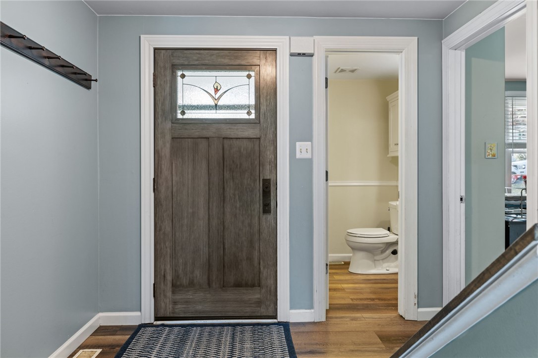 Coraopolis, Pennsylvania 15108, United States, 5 Bedrooms Bedrooms, ,3 BathroomsBathrooms,Residential,Active,232919