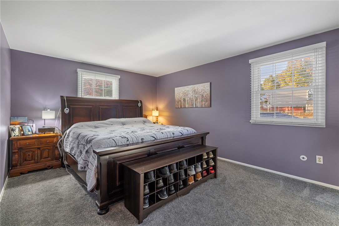 Coraopolis, Pennsylvania 15108, United States, 5 Bedrooms Bedrooms, ,3 BathroomsBathrooms,Residential,Active,232919