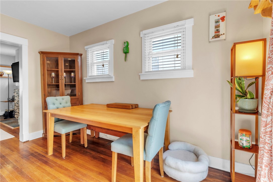 Dormont, Pennsylvania 15216, United States, 3 Bedrooms Bedrooms, ,1 BathroomBathrooms,Residential,Contingent,186879