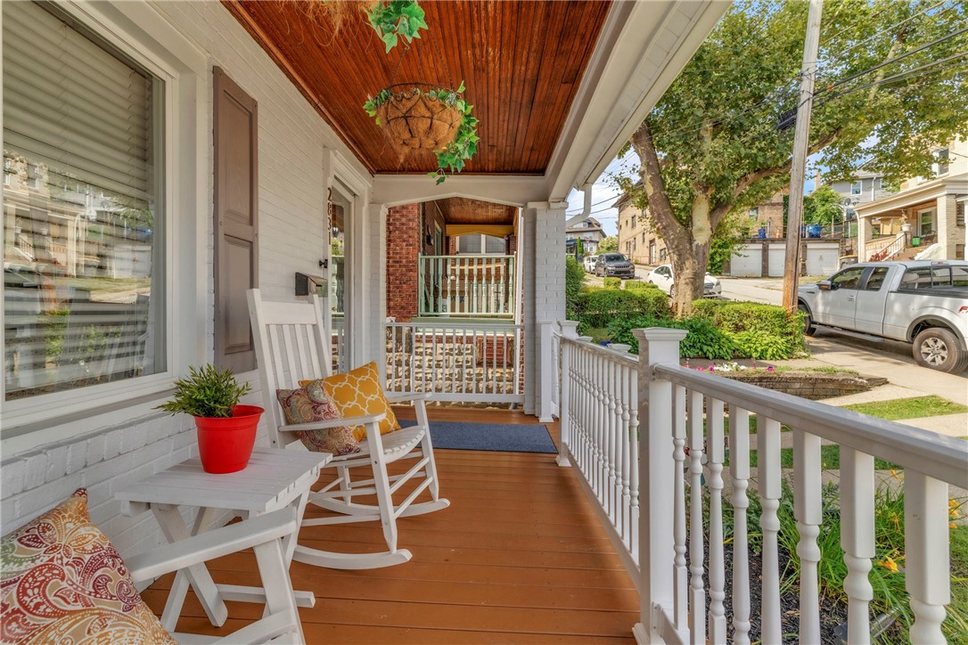 Dormont, Pennsylvania 15216, United States, 3 Bedrooms Bedrooms, ,1 BathroomBathrooms,Residential,Contingent,186879