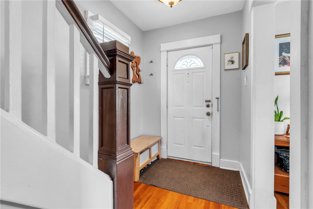 Dormont, Pennsylvania 15216, United States, 3 Bedrooms Bedrooms, ,1 BathroomBathrooms,Residential,Contingent,186879