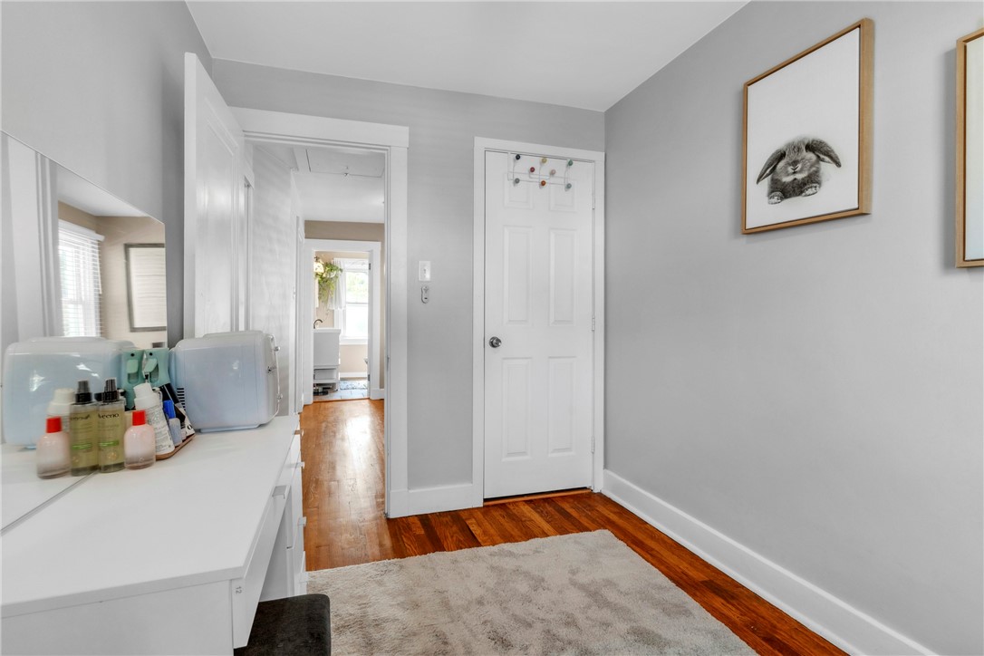 Dormont, Pennsylvania 15216, United States, 3 Bedrooms Bedrooms, ,1 BathroomBathrooms,Residential,Contingent,186879