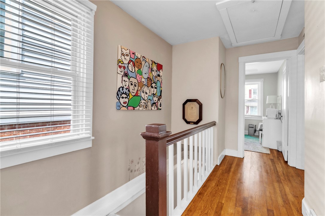 Dormont, Pennsylvania 15216, United States, 3 Bedrooms Bedrooms, ,1 BathroomBathrooms,Residential,Contingent,186879