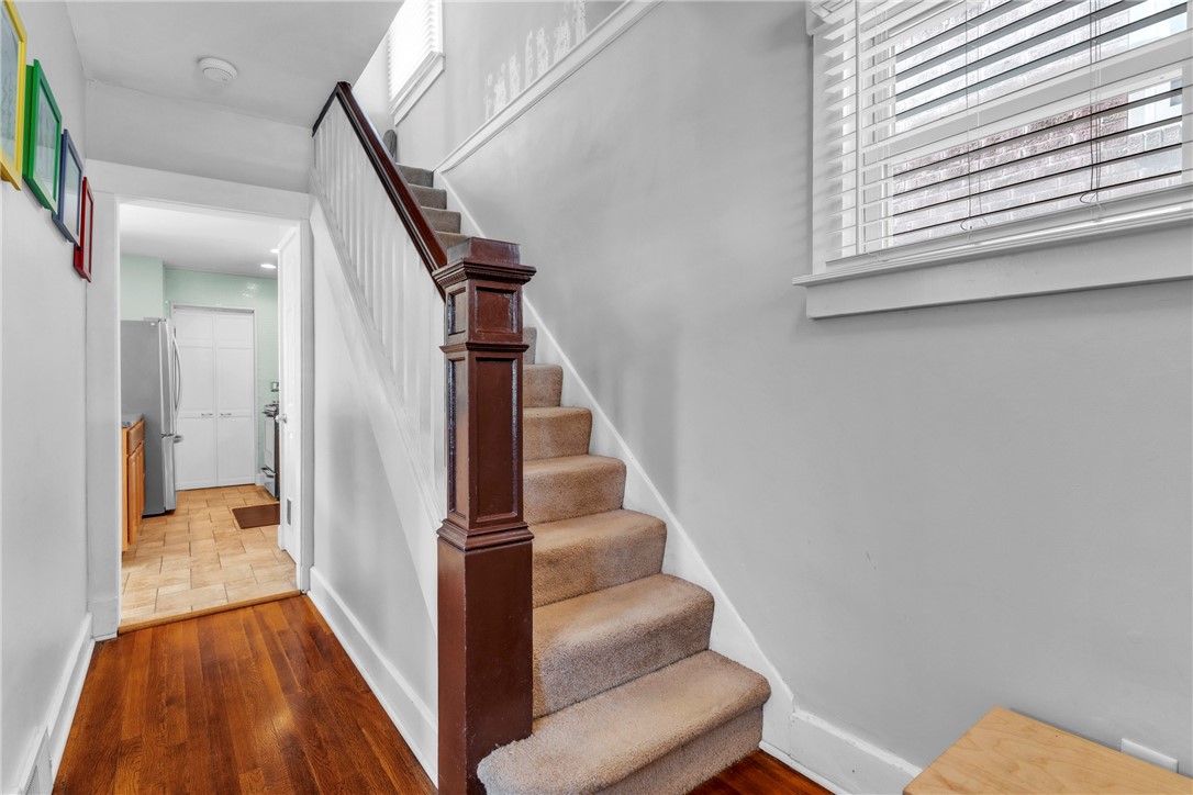 Dormont, Pennsylvania 15216, United States, 3 Bedrooms Bedrooms, ,1 BathroomBathrooms,Residential,Contingent,186879