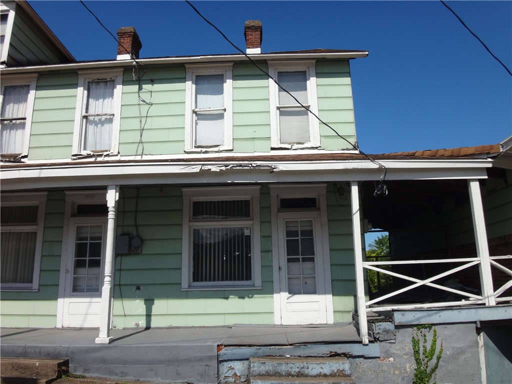 223-226 Walnut Street