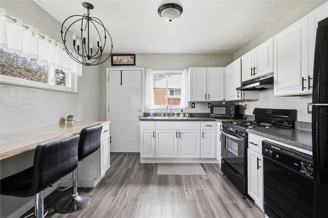 306 Delaney Dr