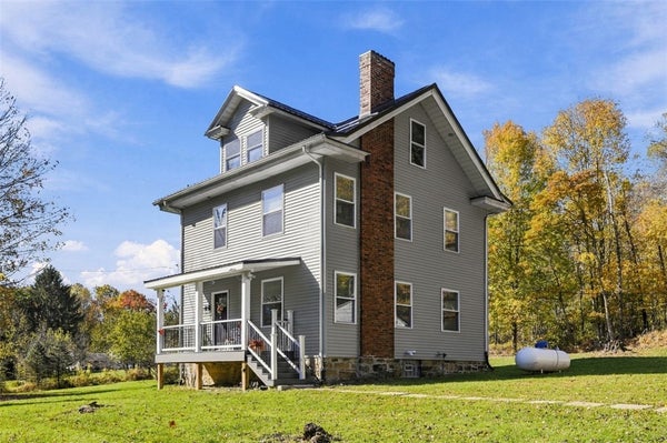 170 QUEEN JUNCTION RD, BUTLER, PA 16001 - Image dc1360427872ec100ee21baabed0ff72/892092300