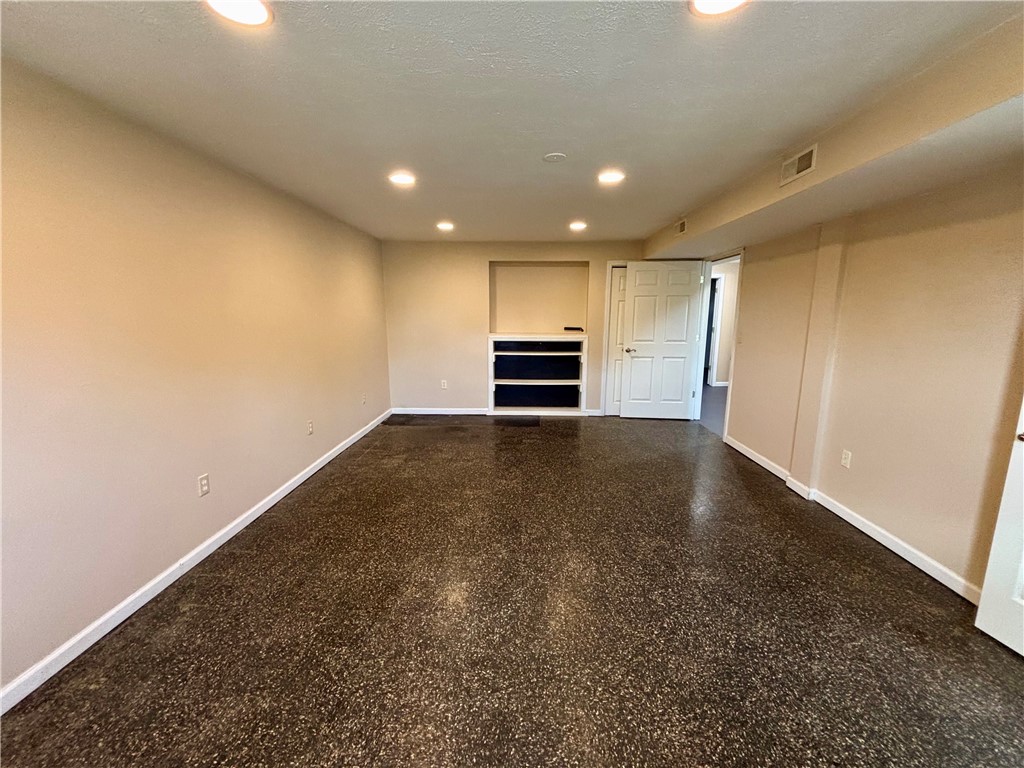 1812 12th St St, Beaver Falls, Pennsylvania image 16