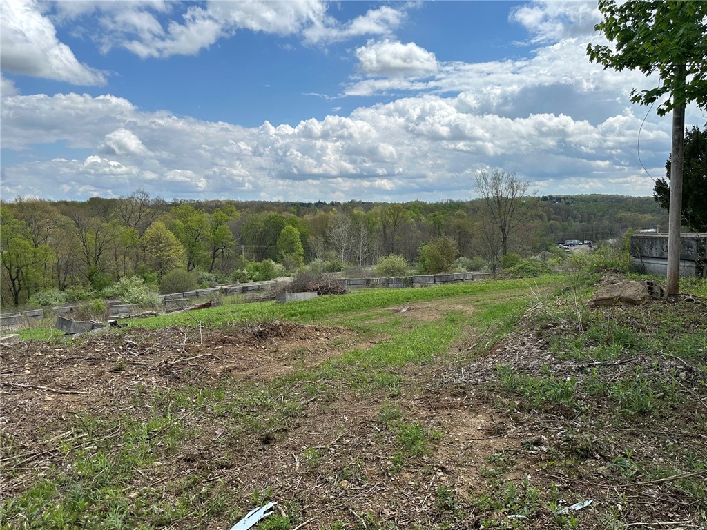 858 New Castle Rd