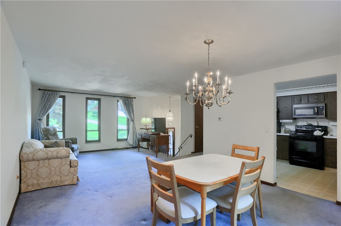 Shaler, Pennsylvania 15209, United States, 3 Bedrooms Bedrooms, ,3 BathroomsBathrooms,Residential,Active,172664