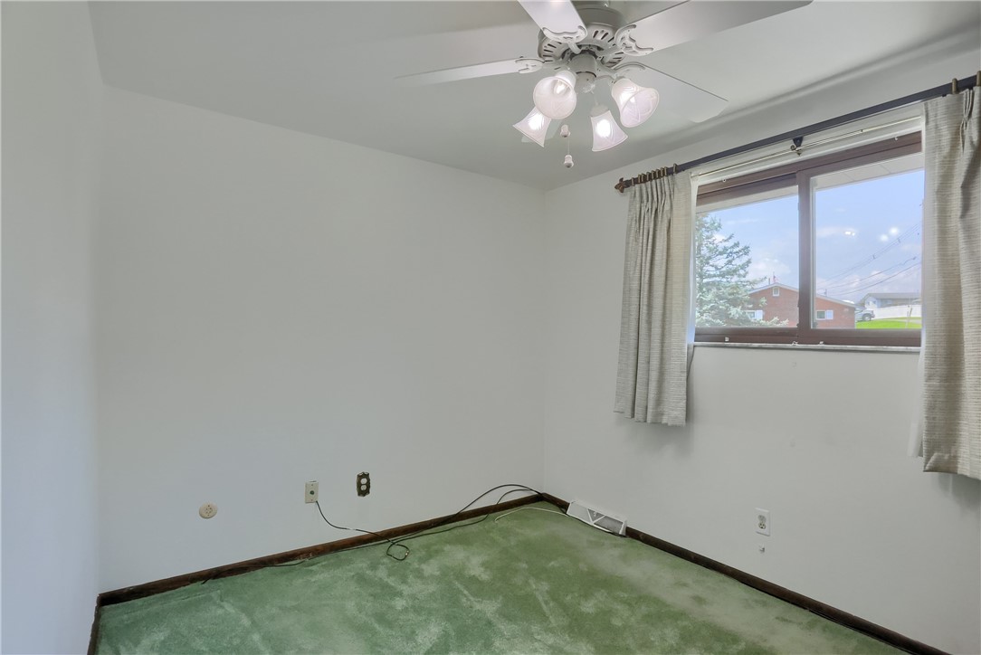 Shaler, Pennsylvania 15209, United States, 3 Bedrooms Bedrooms, ,3 BathroomsBathrooms,Residential,Active,172664