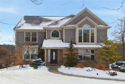 Photo of 410 Pinkerton Rd, Wexford, PA 15090 (MLS # 1737630)