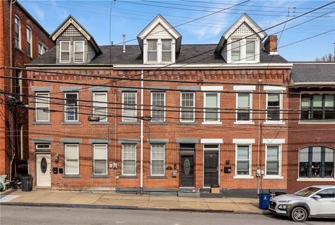 Photo of 27 Wabash St, Pittsburgh, PA 15220 (MLS # 1746326)