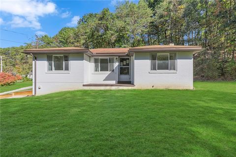 Photo of 584 Chapel Rd, Aliquippa, PA 15001 (MLS # 1726020)