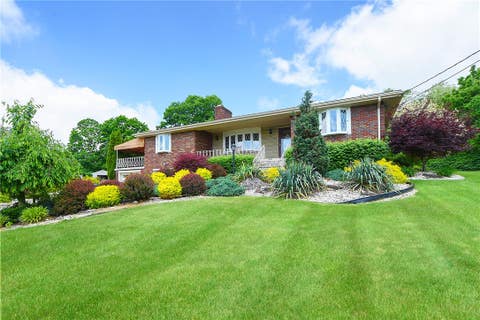 Photo for 127 Horseshoe Dr