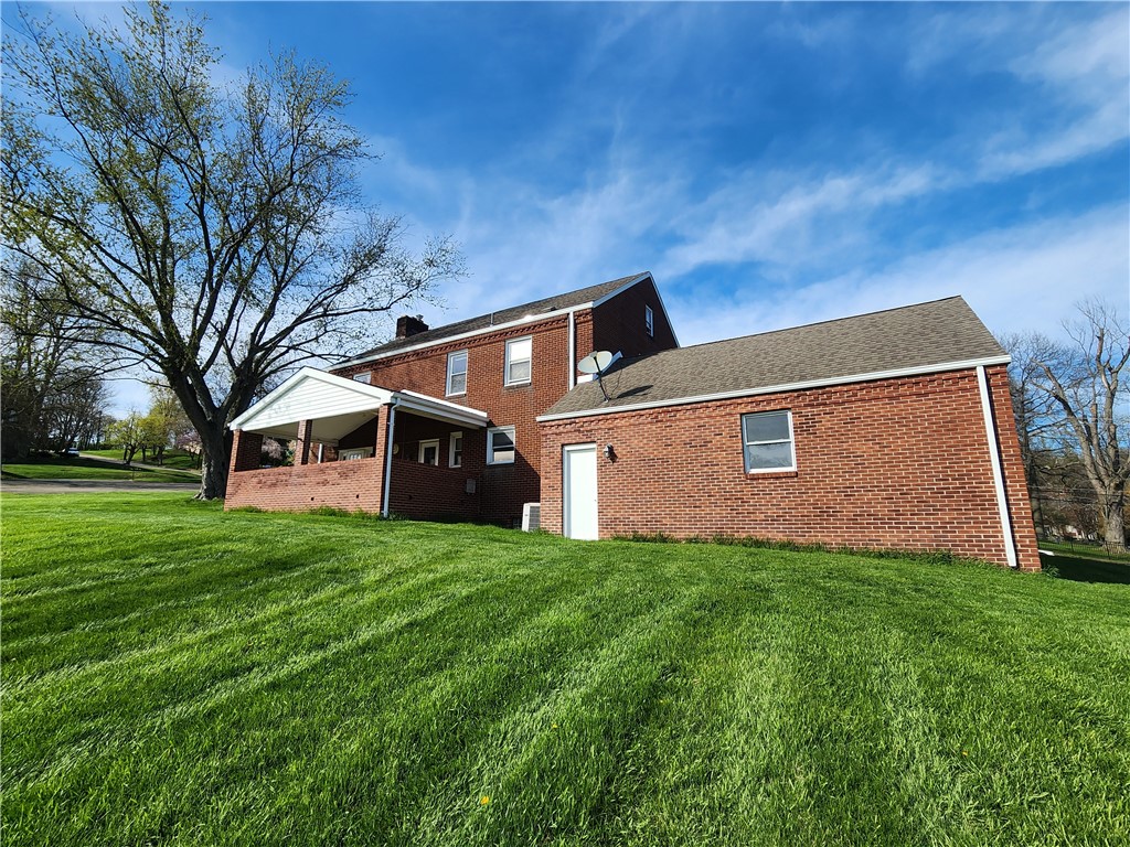 E Washington Boro, Pennsylvania 15301, United States, 3 Bedrooms Bedrooms, ,3 BathroomsBathrooms,Residential,Active,115913