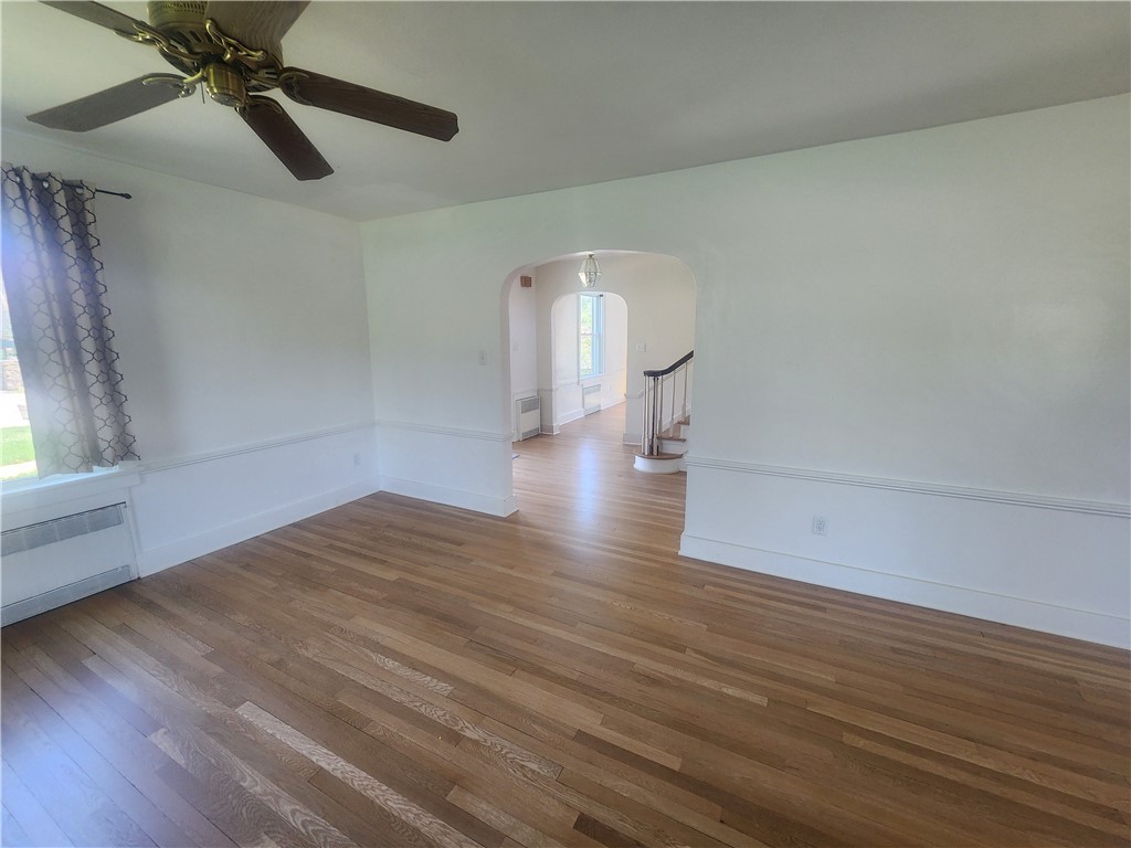 E Washington Boro, Pennsylvania 15301, United States, 3 Bedrooms Bedrooms, ,3 BathroomsBathrooms,Residential,Active,115913