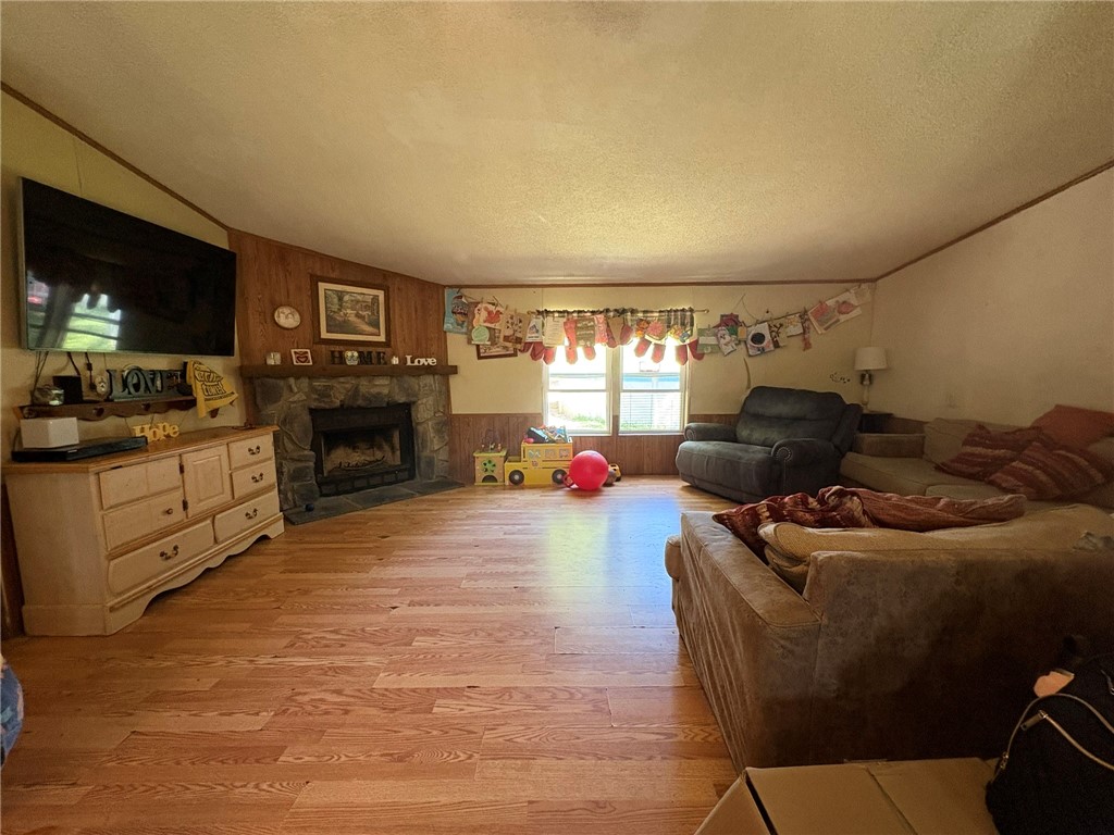 Export, Pennsylvania 15632, United States, 3 Bedrooms Bedrooms, ,1 BathroomBathrooms,Residential,Active,197398