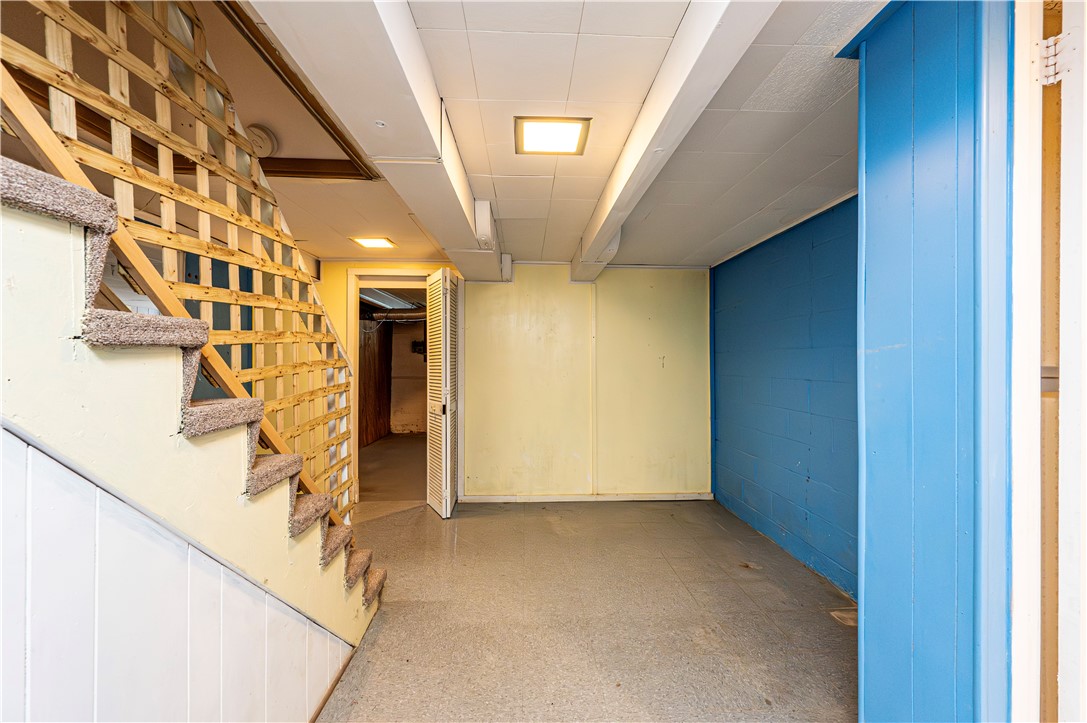 Jeannette, Pennsylvania 15644, United States, 3 Bedrooms Bedrooms, ,2 BathroomsBathrooms,Residential,Active,224185