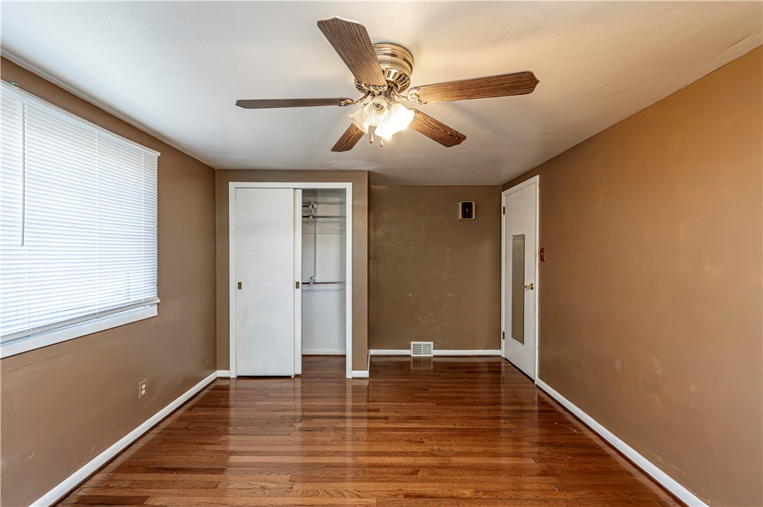 Jeannette, Pennsylvania 15644, United States, 3 Bedrooms Bedrooms, ,2 BathroomsBathrooms,Residential,Active,224185