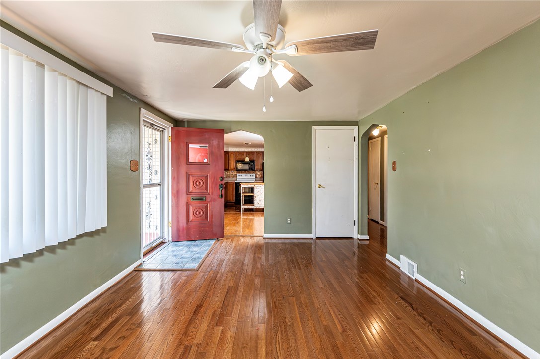 Jeannette, Pennsylvania 15644, United States, 3 Bedrooms Bedrooms, ,2 BathroomsBathrooms,Residential,Active,224185