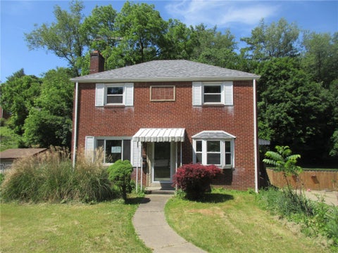 Photo of 110 Logan Rd, Bethel Park, PA 15102 (MLS # 1762685)
