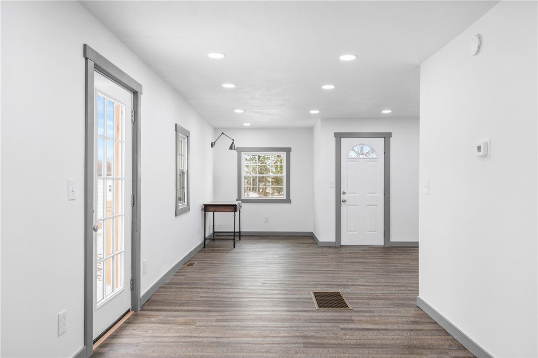 Somerset Boro, Pennsylvania 15501, United States, 3 Bedrooms Bedrooms, ,2 BathroomsBathrooms,Residential,Contingent,27976