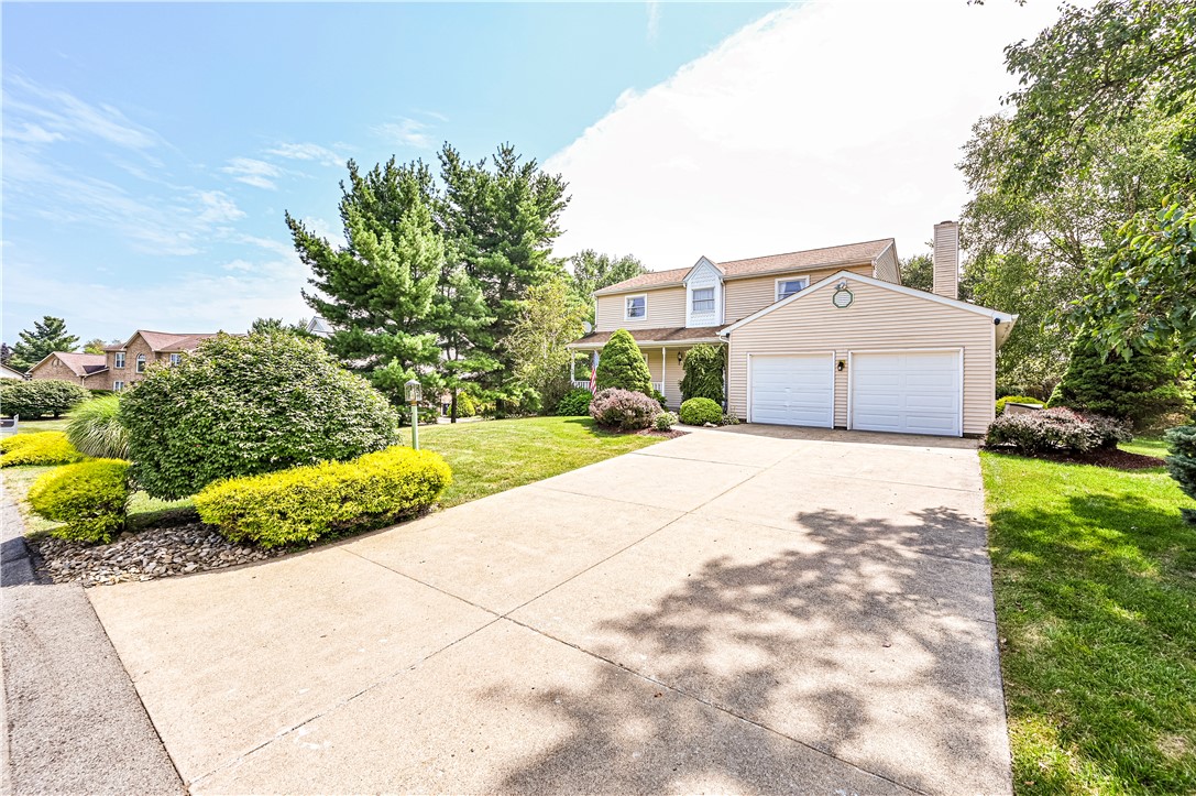 2 Meadowridge Rd