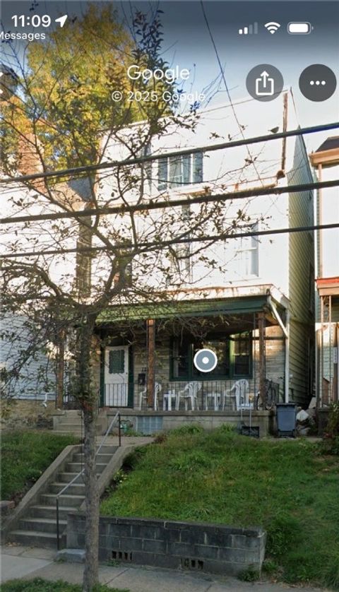Photo of 1224 Woodland Ave, Pittsburgh, PA 15212 (MLS # 1732264)