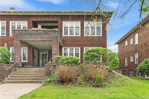 Photo of 1268 N Negley Ave, Highland Park, PA 15206 (MLS # 1749364)
