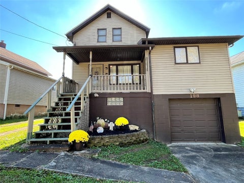 Photo for 198 Adelaide Avenue